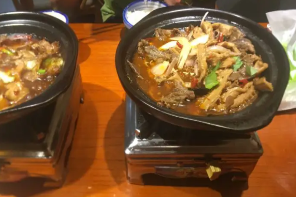 小钵演义