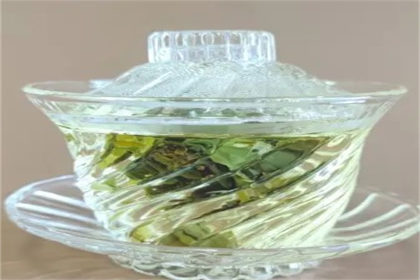 长瑞文冠茶
