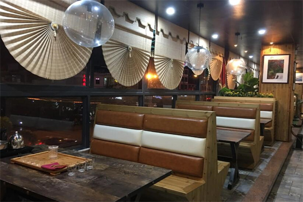 百灵鸟茶座加盟