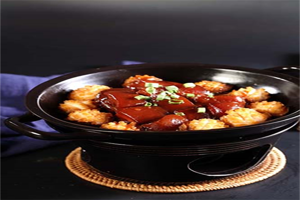 味品鲜餐馆