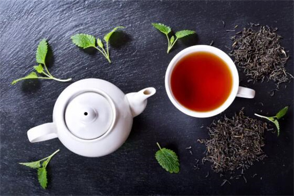 四季说古方茶加盟