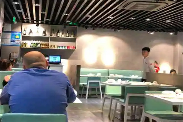 标记潮小馆加盟