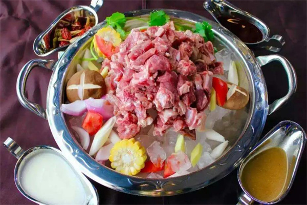 张泽木桶羊肉馆火锅