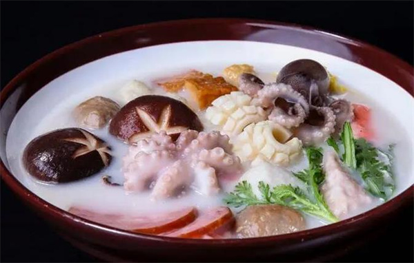 洪齐功麻辣烫