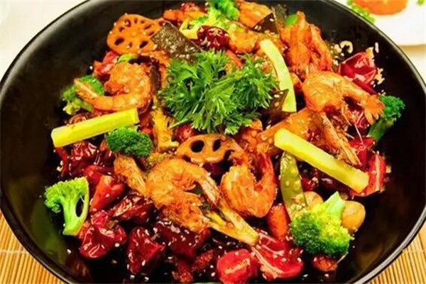 子渡尚品麻辣香锅