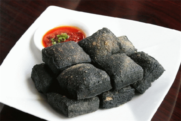 高爹臭豆腐