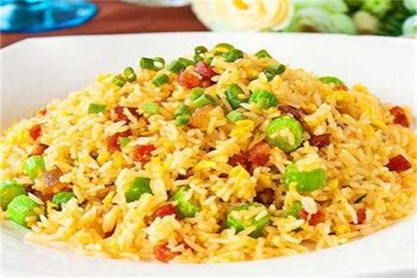 周小米铁板炒饭加盟