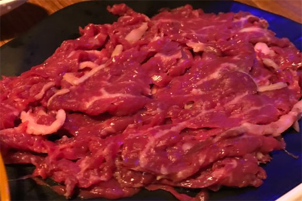紫云阁特色牛肉锅