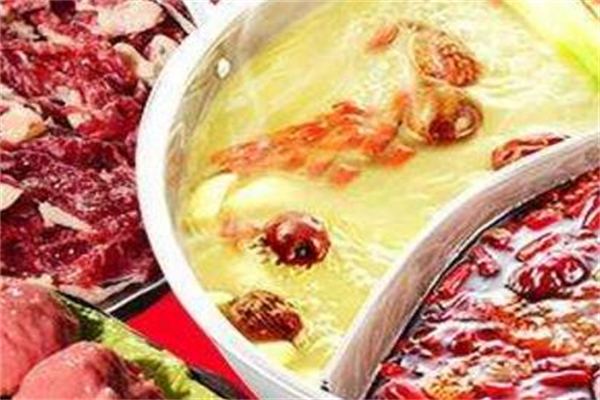 紫云阁特色牛肉锅
