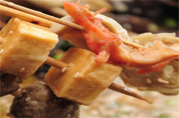 毛三犟砂锅串串