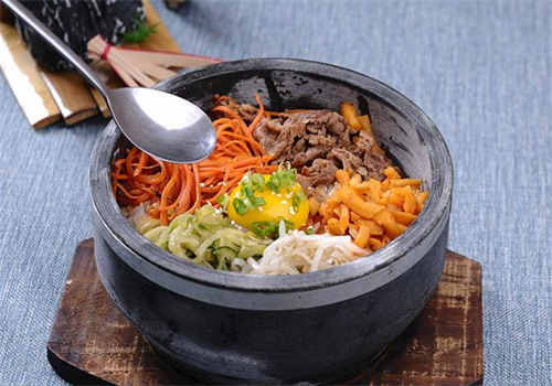 牛尚厨房石锅拌饭