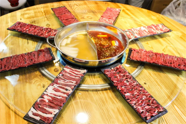 一牛生活潮汕牛肉火锅
