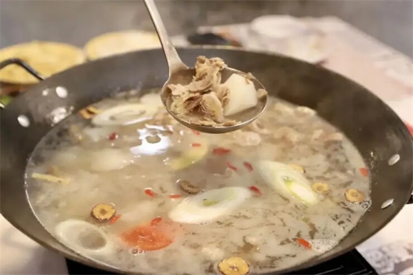 顺兴隆牛羊肉火锅加盟