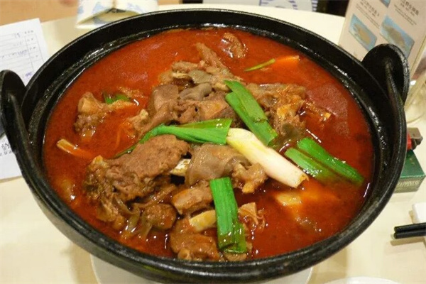 顺兴隆牛羊肉火锅加盟