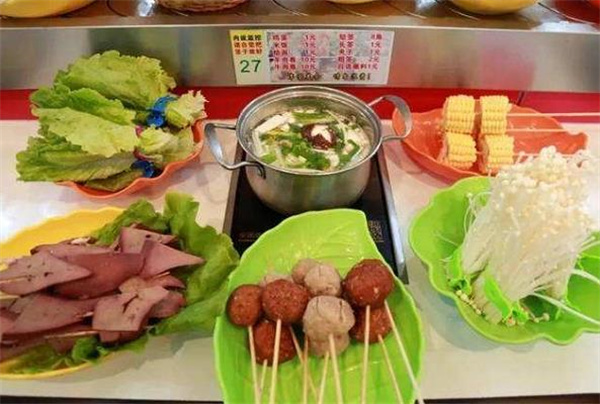 一元小火锅店