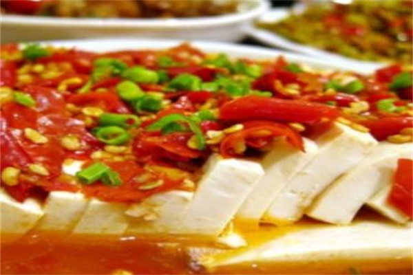 呷湘喝辣湘菜馆
