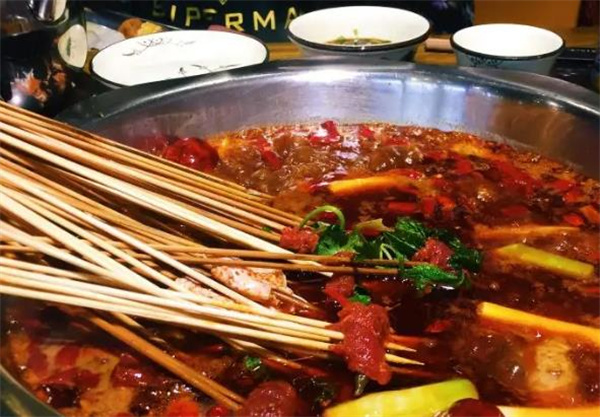 飞碟串串香