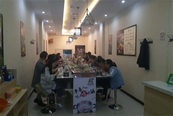 半兽人旋转小火锅