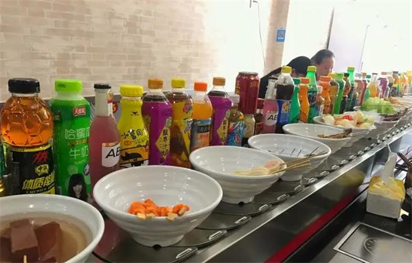 功夫天下旋转小火锅