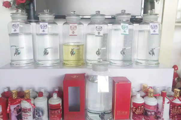 百年御泉老酒坊