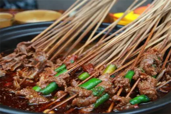 屋头串串香小吃