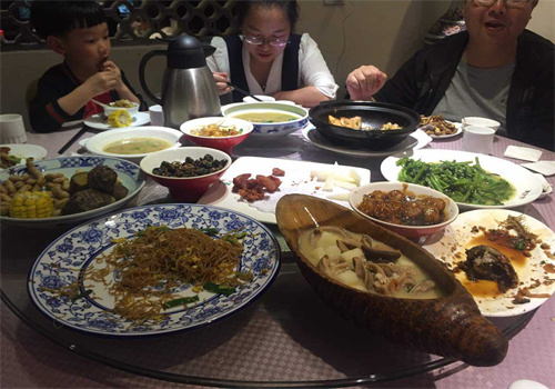 楠溪第一楼中餐