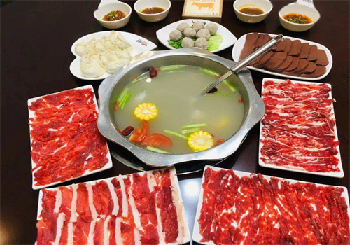 牛天下本地特色牛肉火锅