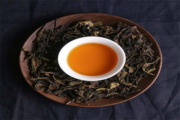 融芝湶茯茶