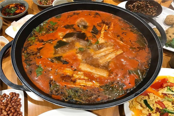 李氏酸汤牛肉火锅
