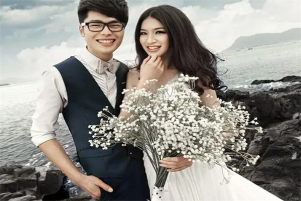 风尚视界婚纱摄影加盟