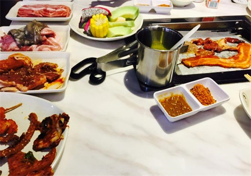 韩品轩自助烤肉