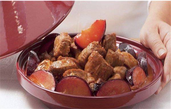 小鲜炖肉中式快餐