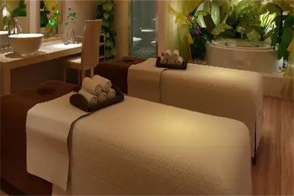 巨匠美容