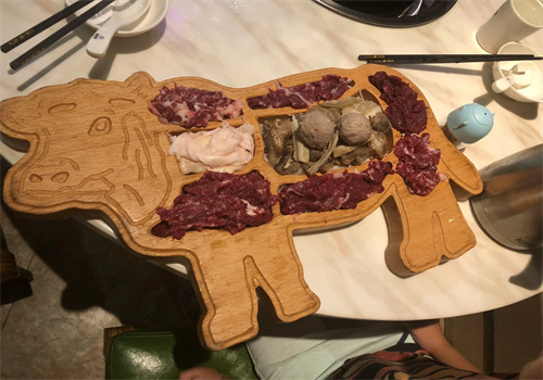 大龙潮汕牛肉火锅