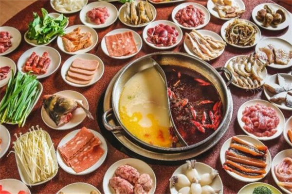 爱上自助火锅加盟