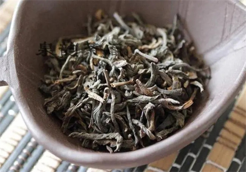 苍梧华强茶叶