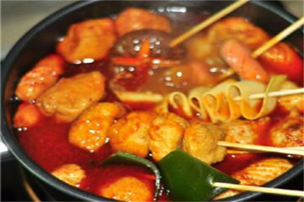 锦尝卤味砂锅串串