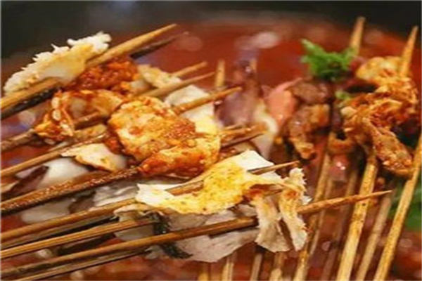 锦尝卤味砂锅串串