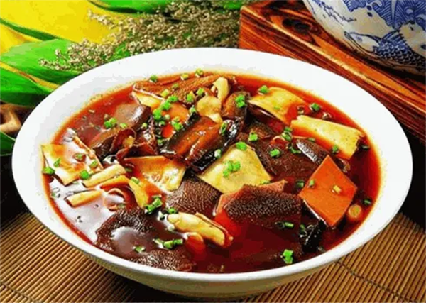 八猪麻辣烫