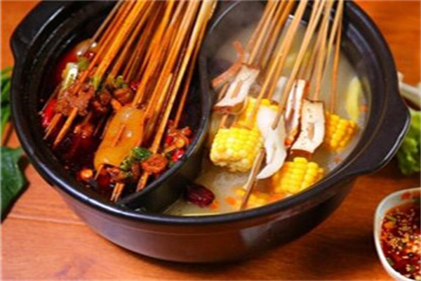 锦尝卤味砂锅串串