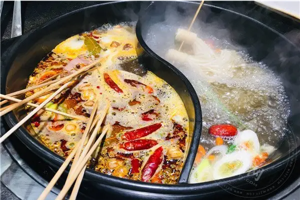大成醉串串香火锅