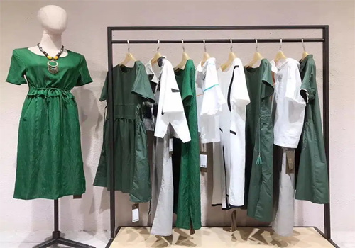 斯玫品牌折扣女装