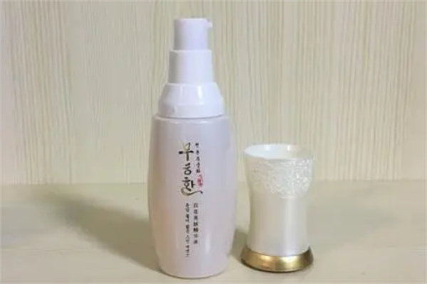 木槿花化妆品加盟