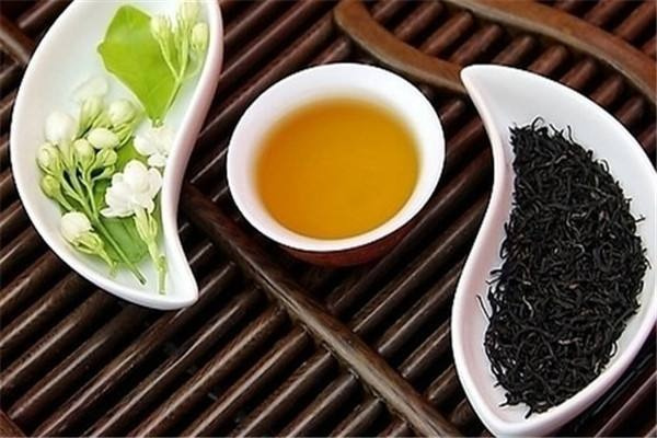 三龙茶叶