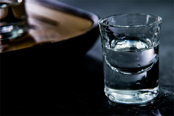 灿烂人生白酒加盟