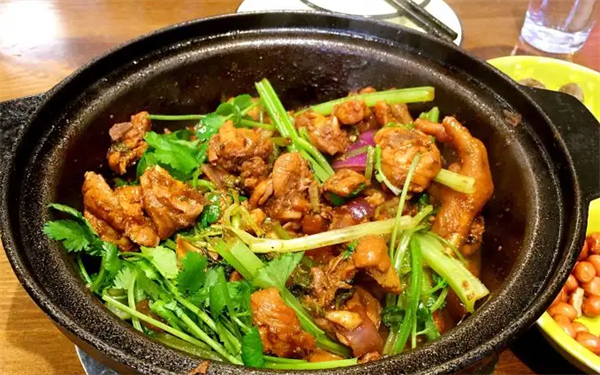 肚小川重庆鸡公煲