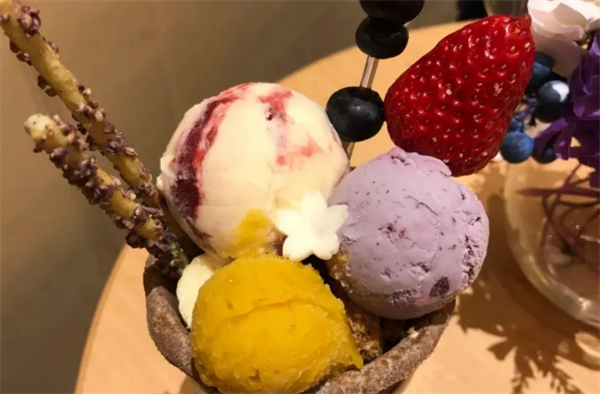 果然爱冰淇淋