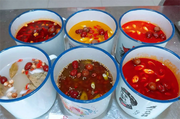 茶缸串串火锅