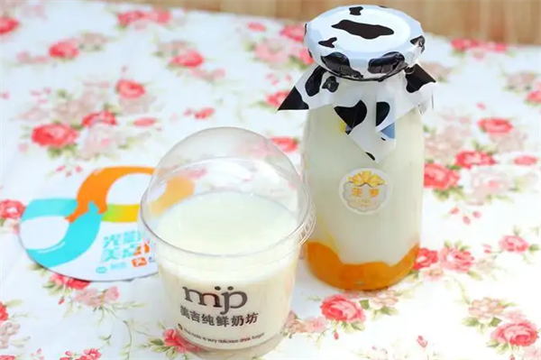 美吉纯鲜奶坊