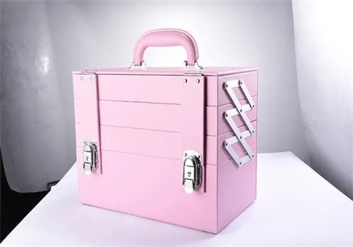 倾城名品皮具
